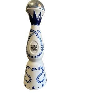 CLASE AZUL White Blue 750 ml EMPTY Hand Made Bottle
